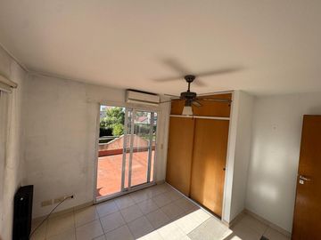 EN VENTA CASA 5 AMB EN BARRIO PILAR GREENPARK