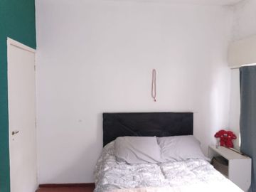 Casa de 5 ambientes con 325m centro de Llavallol