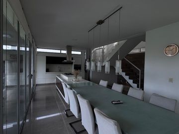 CASA 4AMB A LA VENTA EN CARDALES VILLAGE