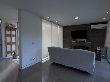 CASA 4AMB A LA VENTA EN CARDALES VILLAGE