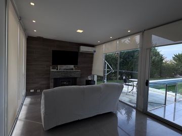 CASA 4AMB A LA VENTA EN CARDALES VILLAGE