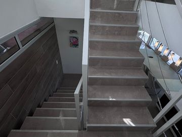 CASA 4AMB A LA VENTA EN CARDALES VILLAGE