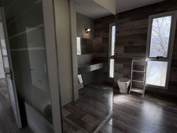 CASA 4AMB A LA VENTA EN CARDALES VILLAGE