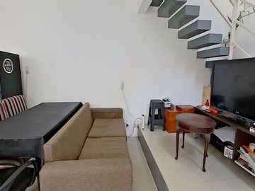 VENTA Departamento 2 amb en 2 plantas P. PATRICIOS