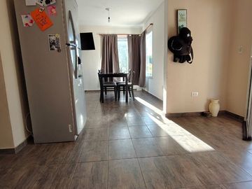 VENTA CASA 5000mTERRENO DOS HABITACIONES PILETA