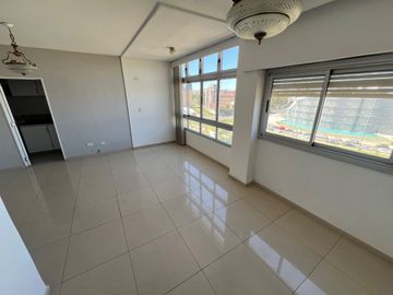 DEPARTAMENTO 2 DORMITORIOS | REFACCIONADO A NUEVO