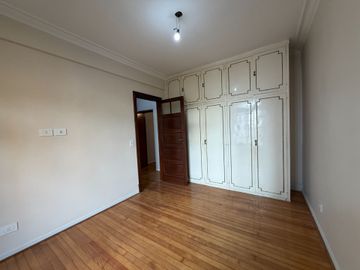 VENTA 3 AMBIENTES CON DEPENDENCIA SAN CRISTOBAL