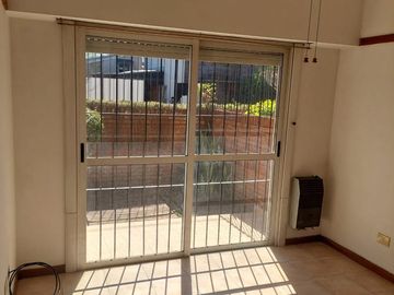 VENTA PILAR CENTRO 2 AMBIENTES P.B FINANCIACIÓN