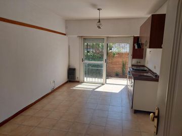 VENTA PILAR CENTRO 2 AMBIENTES P.B FINANCIACIÓN