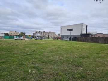 LOTE EN VENTA PERMUTA SANTA EMILIA PILAR DEL ESTE