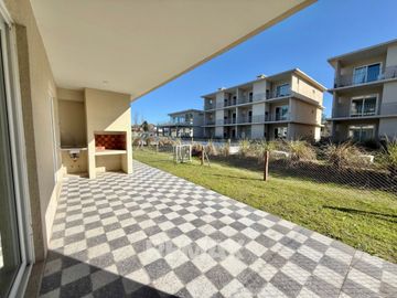 DEPARTAMENTO VENTA PILAR CHIC - ESTRENAR/FINANCIA