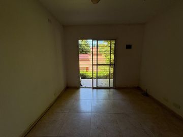 VENTA DEPARTAMENTO 2 AMBIENTES PILAR