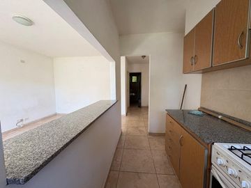VENTA DEPARTAMENTO 2 AMBIENTES PILAR