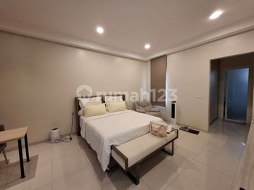 Dijual Murah Rumah Mewah Posisi Hoek Cluster Orlanda Alam Sutera