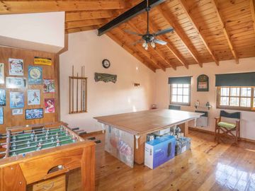 Casa c/jardin y parrilla en venta en Florida Este
