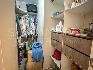 Casa en Venta en Calle Pinares