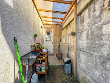 Casa en Venta en Calle Pinares