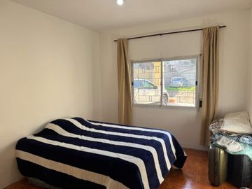 Casa en Virreyes a 2 cuadras de Ramal Tigre .