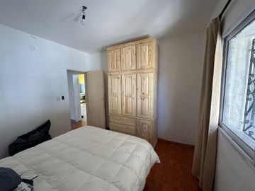 Casa en Virreyes a 2 cuadras de Ramal Tigre .