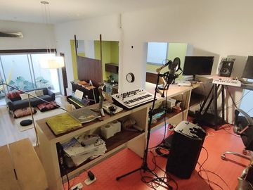 ​PH VILLA CRESPO LOFT 2 AMB DISEÑO UNICO Y PATIO