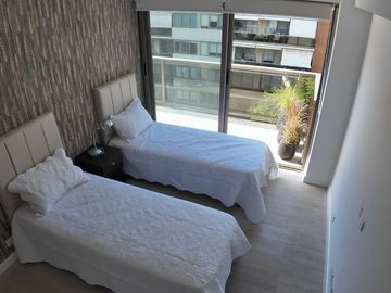 Alquiler Depto. 4 ambientes equipado Puerto Madero