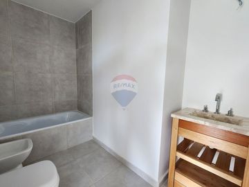 VENTA DEPTO 2 AMB C/COCHERA A ESTRENAR EN QUILMES