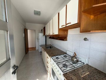 VENTA DEPARTAMENTO 2 AMBIENTES EN QUILMES CENTRO