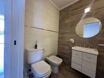VENTA DEPARTAMENTO 2 AMBIENTES C COCHERA QUILMES