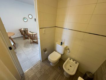 VENTA DEPARTAMENTO 2 AMBIENTES C COCHERA QUILMES