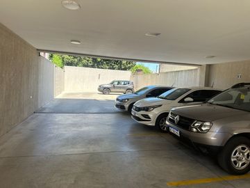 VENTA DEPARTAMENTO 2 AMBIENTES C COCHERA QUILMES