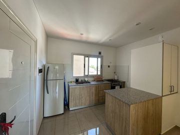 VENTA DEPARTAMENTO 2 AMBIENTES C COCHERA QUILMES