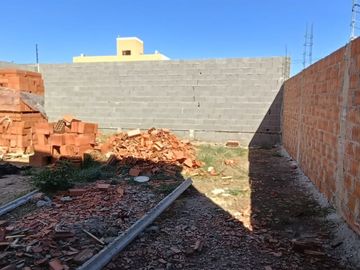 VENDE DUPLEX 2 DORMITORIOS VALLE CERCANO