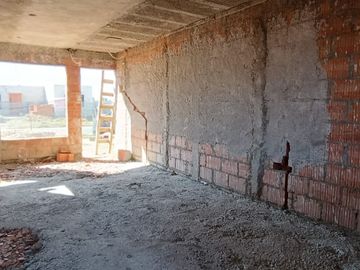VENDE DUPLEX 2 DORMITORIOS VALLE CERCANO