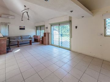 Casaquinta en venta en Barrio Pellegrini II Pilar