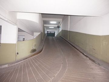 Cochera Venta Belgrano Doble 2 Autos Chicos
