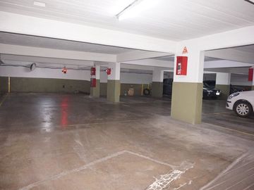 Cochera Venta Belgrano Doble 2 Autos Chicos