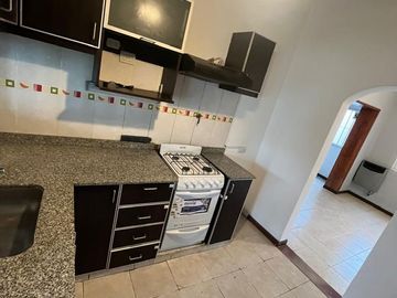 Venta muy linda casa Con Tres Dormitorios sobre Pedro Goyena MUÑIZ Posible Permuta