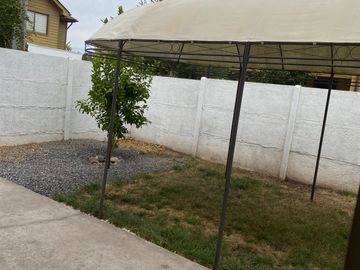 ARRIENDO COMODA CASA EN PASAJE CERRADO