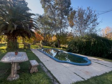 venta casa con pileta Campana PBA