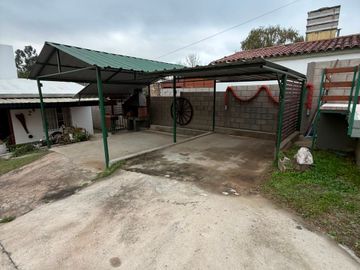 VENTA CASA 2 DORMITORIOS VILLA CARLOS PAZ