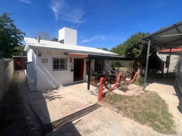 VENTA CASA 2 DORMITORIOS VILLA CARLOS PAZ