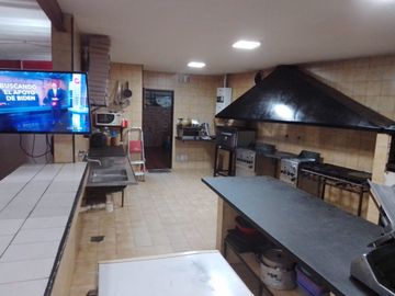 VENTA DE CAMPING + DPTO + CASA VILLA CARLOS PAZ