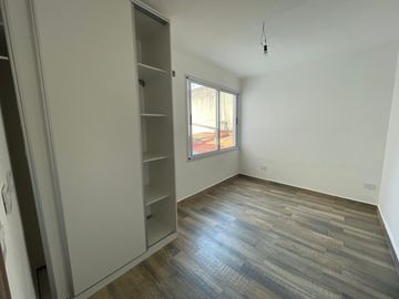 VENTA DEPARTAMENTO DE 2 AMB EN TIGRE CENTRO