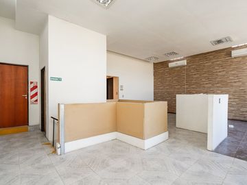 ALQUILER GALPÓN DEP. OFIC. INDL/COML 445M2 CASEROS