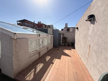 VENTA PH 2 AMBIENTES TERRAZA PROPIA Y SIN EXPENSAS