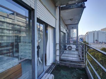 VENTA MONOAMBIENTE SAN NICOLAS CON BALCON FRENTE
