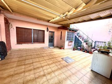 CASA VENTA MATADEROS 4 AMBIENTES TERRAZA COCHERA