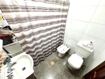 CASA VENTA MATADEROS 4 AMBIENTES TERRAZA COCHERA