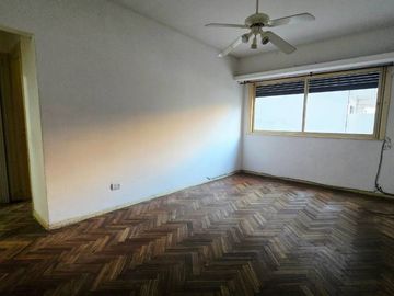 Venta dpto 3 ambientes con balcon, Villa Urquiza