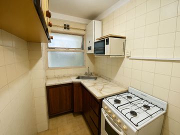 VENTA MONOAMBIENTE C/ BALCÓN FRENTE COCINA SEPARAD